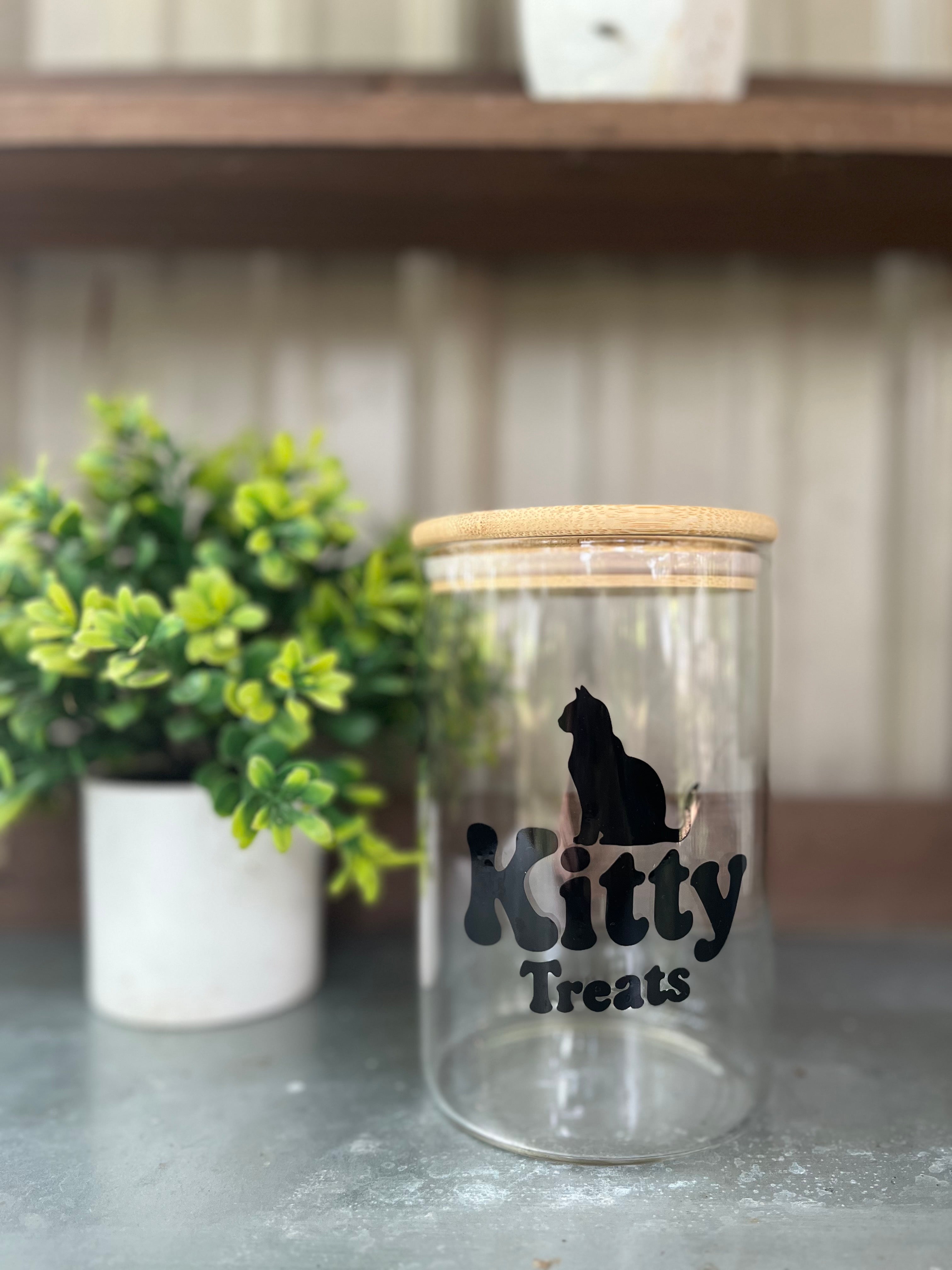Kitty treats jar 32oz